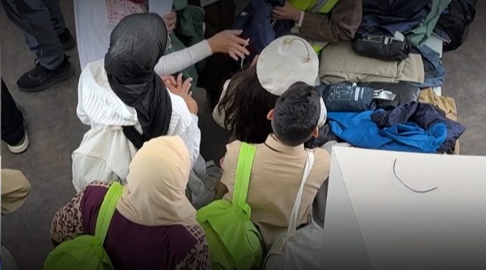 وصول 115 شخصا من غزة إلى فرنسا AFP