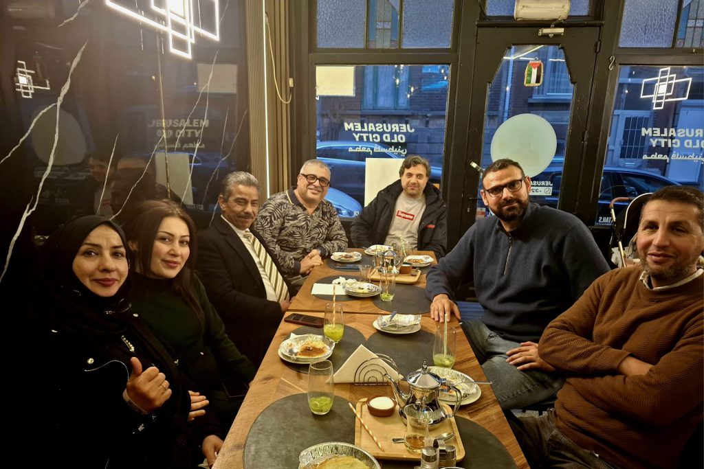 اجتماع فريق البلجيكية في بروكسل لتعزيز الدور الإعلامي العربي ببلجيكا